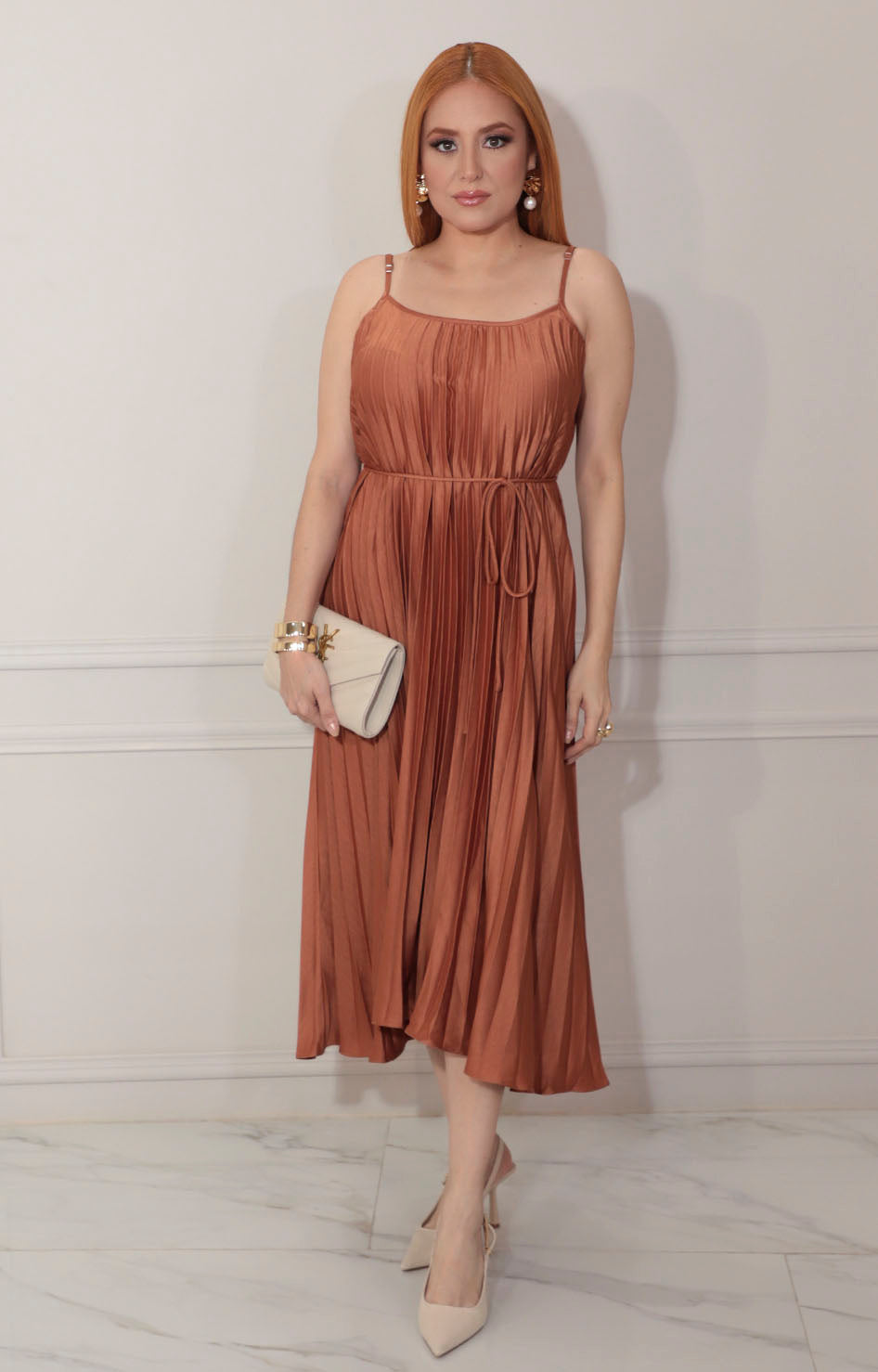 Vestido café plisado - VESTIDO Boutiquemirel 