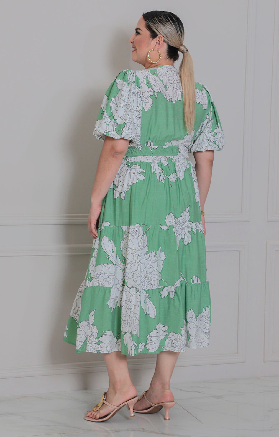 Vestido verde estampado de flores - VESTIDO LARGO CURVY Boutiquemirel 