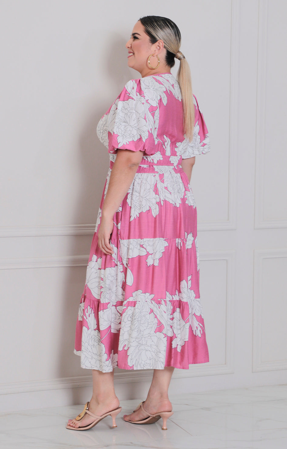 Vestido rosa estampado - VESTIDO LARGO CURVY Boutiquemirel 