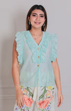 Blusa con botones y volantes frontal - BLUSAS REGULAR Boutiquemirel 