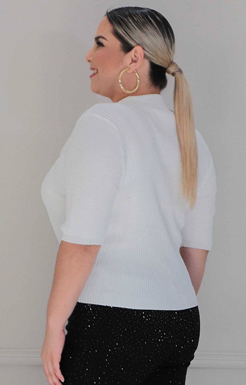 Blusa blanca con detalle de botones - BLUSAS CURVY Boutiquemirel 