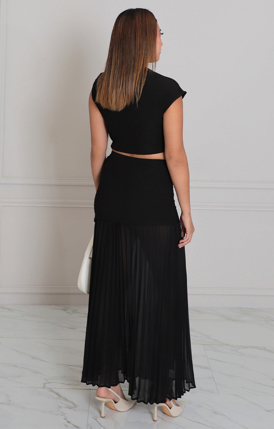 Conjunto negro con plisado - CONJUNTO Boutiquemirel 