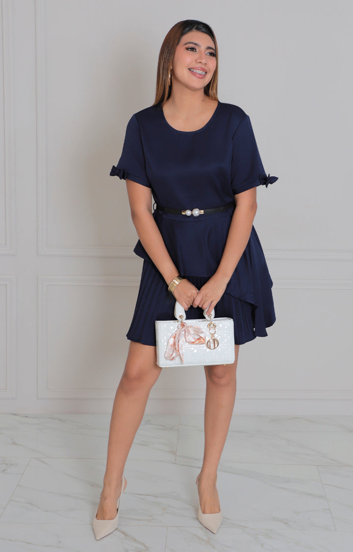 Vestido azul con plisado y cinturòn - VESTIDO Boutiquemirel 