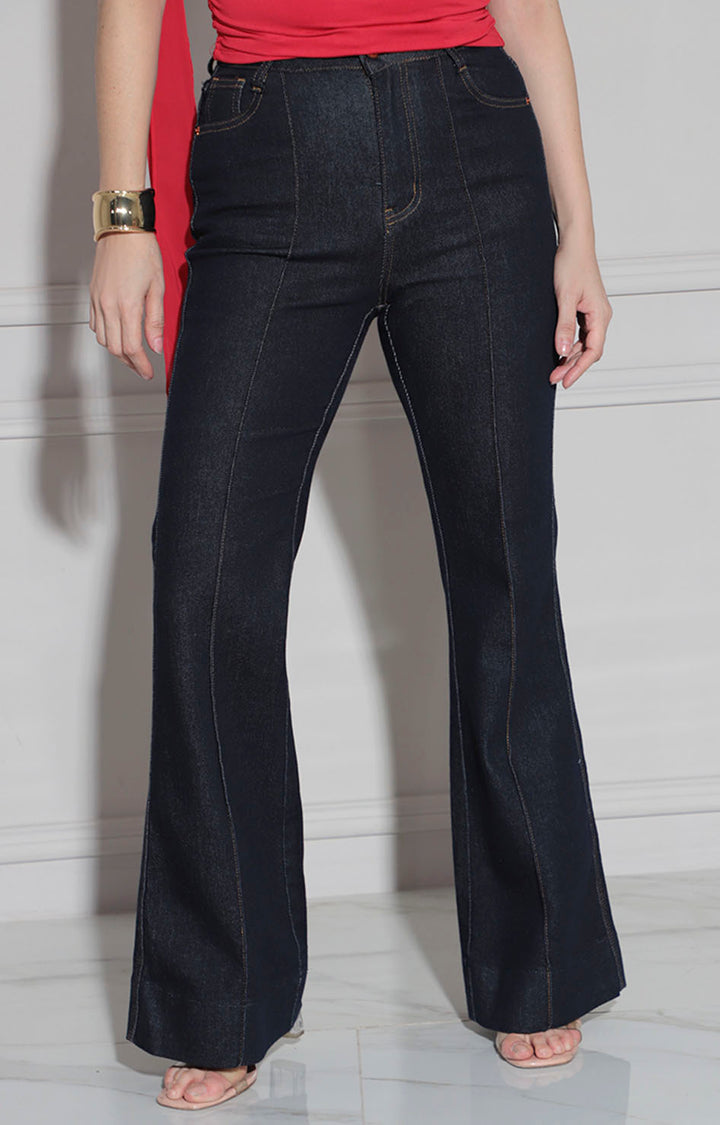 Pantalón denim flare