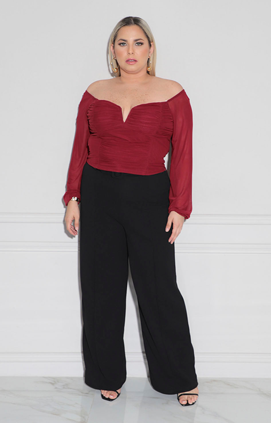 Blusa vino con fruncido