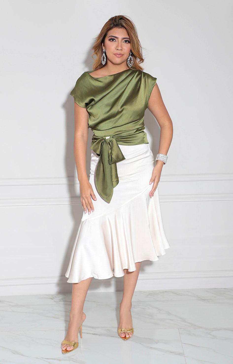 Blusa asimétrica verde