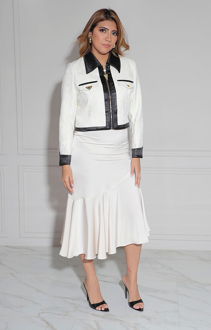 Falda beige asimétrica