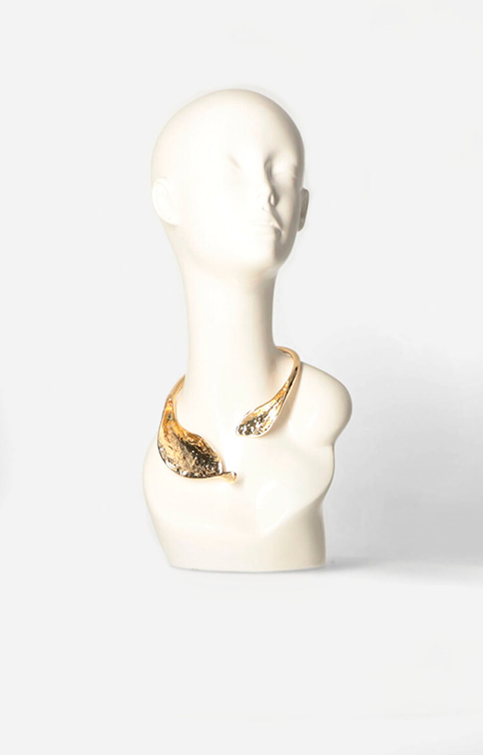 Collar dorado con textura - COLLAR Boutiquemirel 