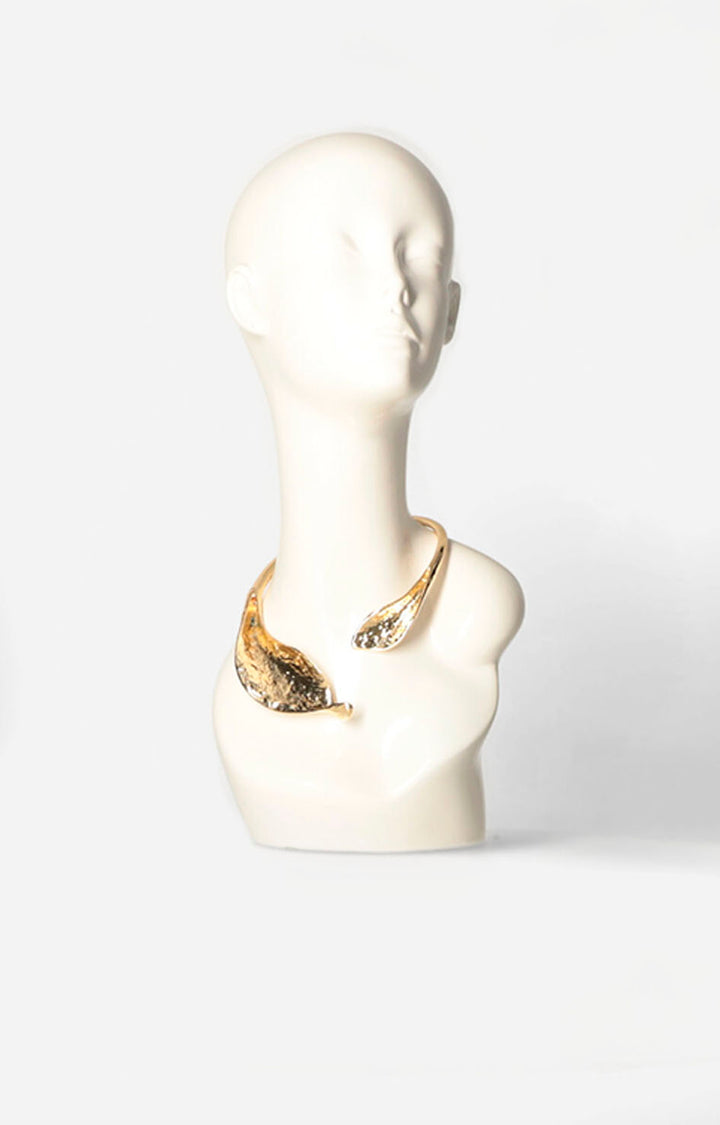 Collar dorado con textura - COLLAR Boutiquemirel 