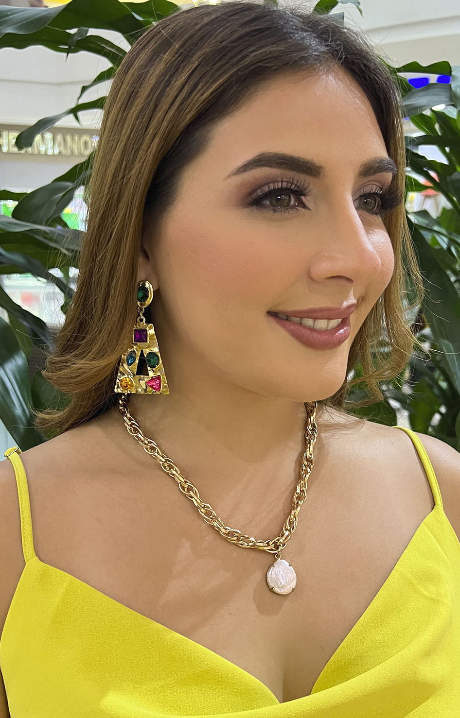 Collar dorado con piedra blanca - Boutiquemirel