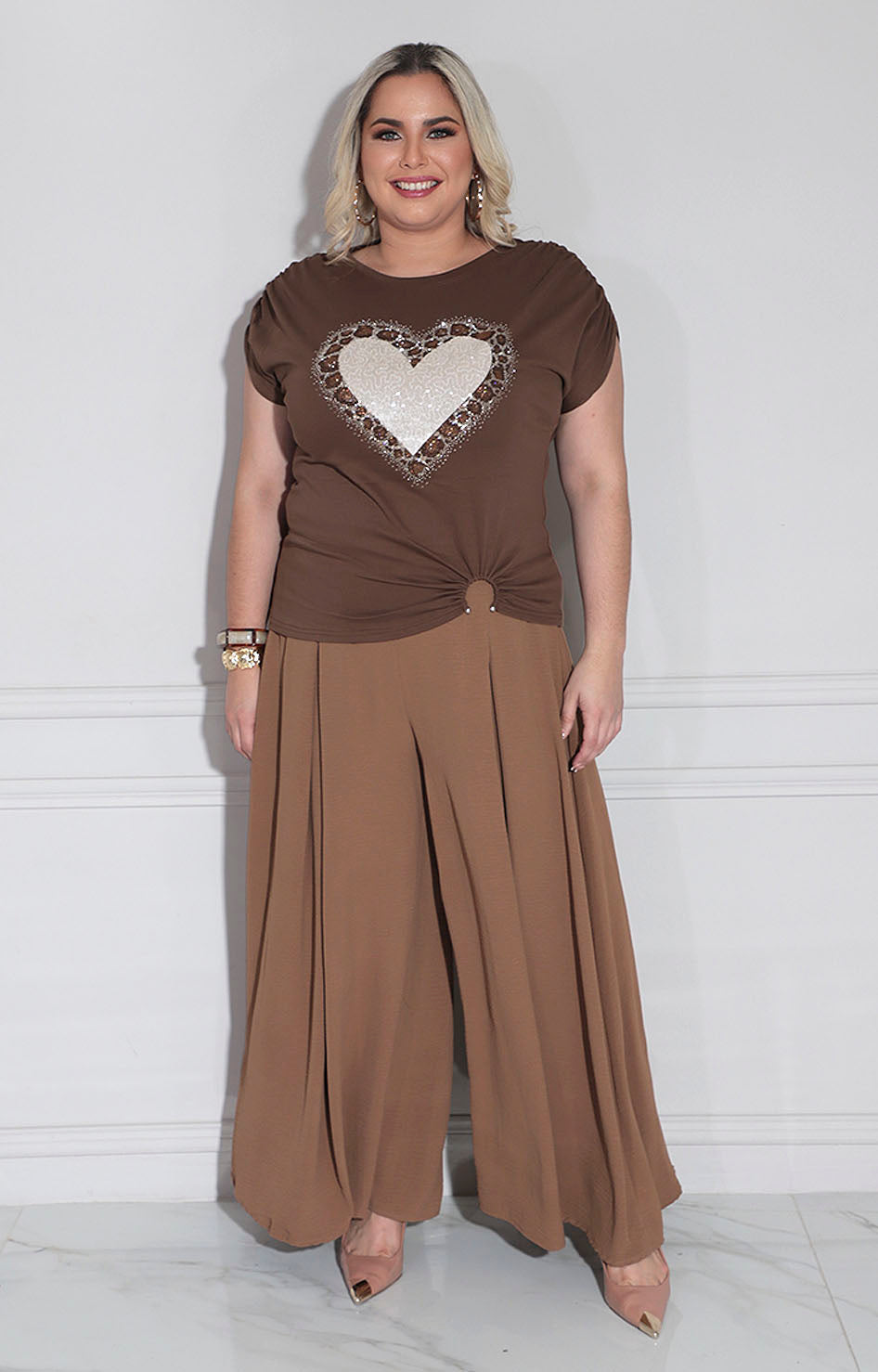 Blusa café estampada