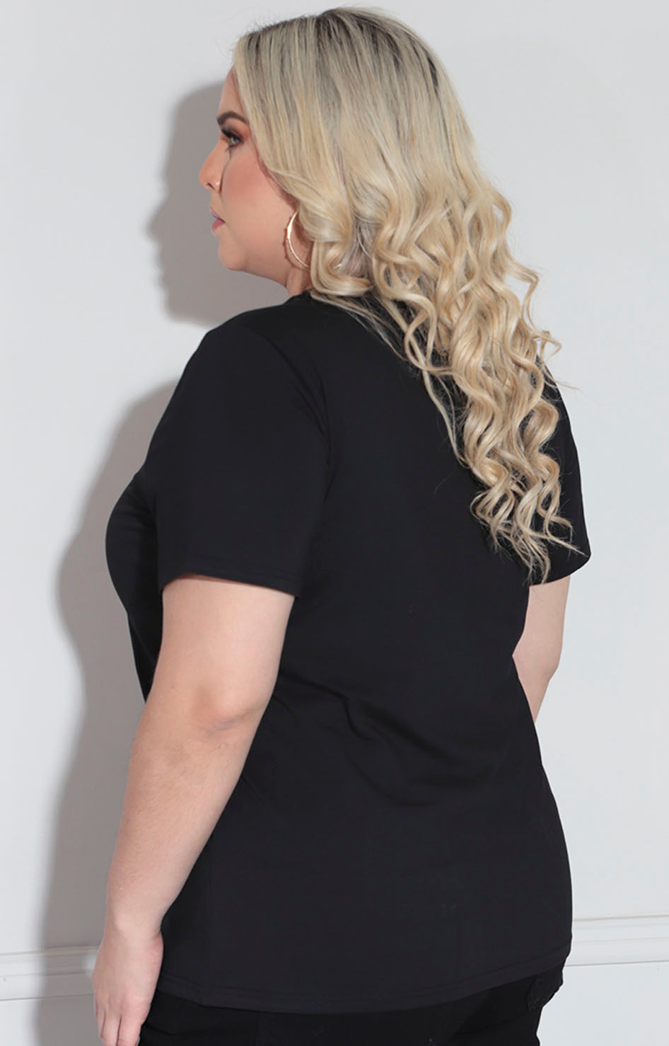 Blusa negra estampado