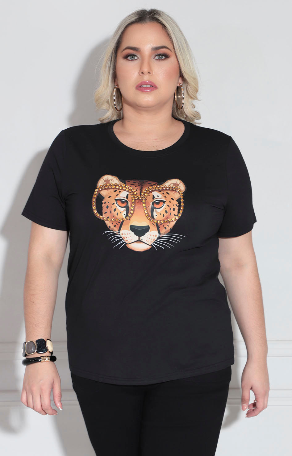 Blusa negra estampado