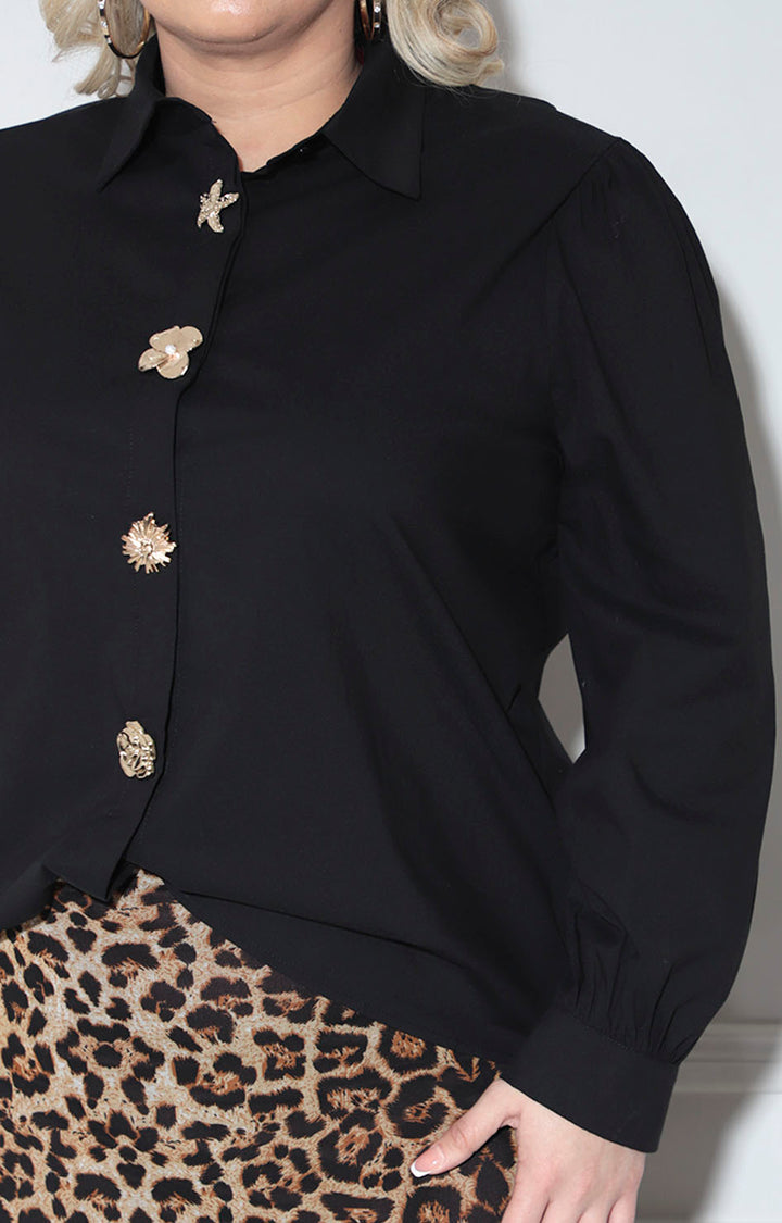 Blusa negra de botones