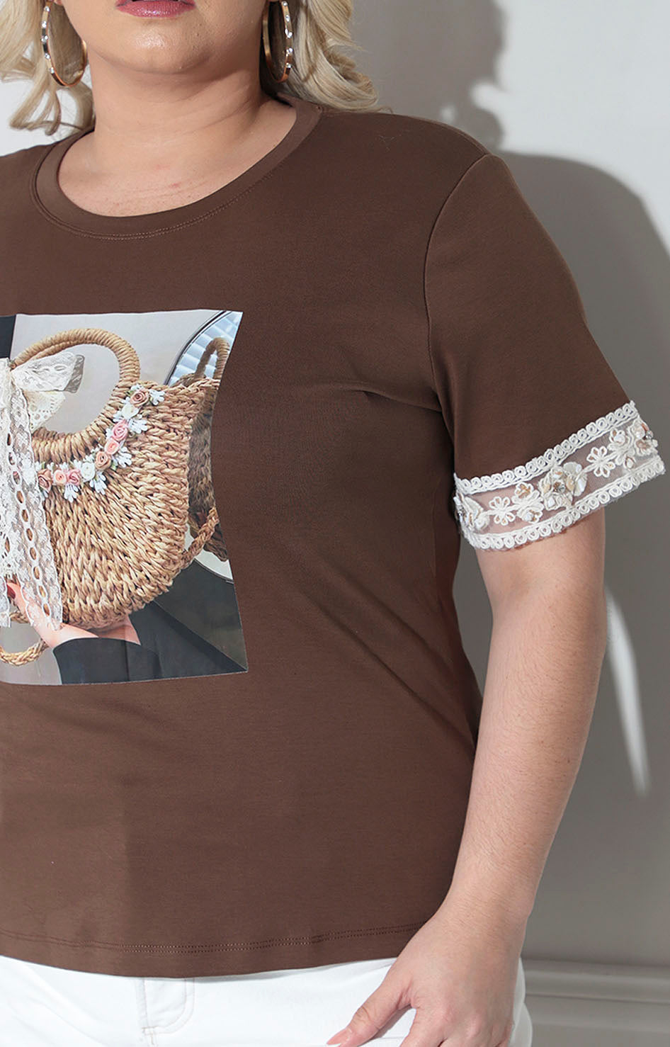 Blusa café estampada