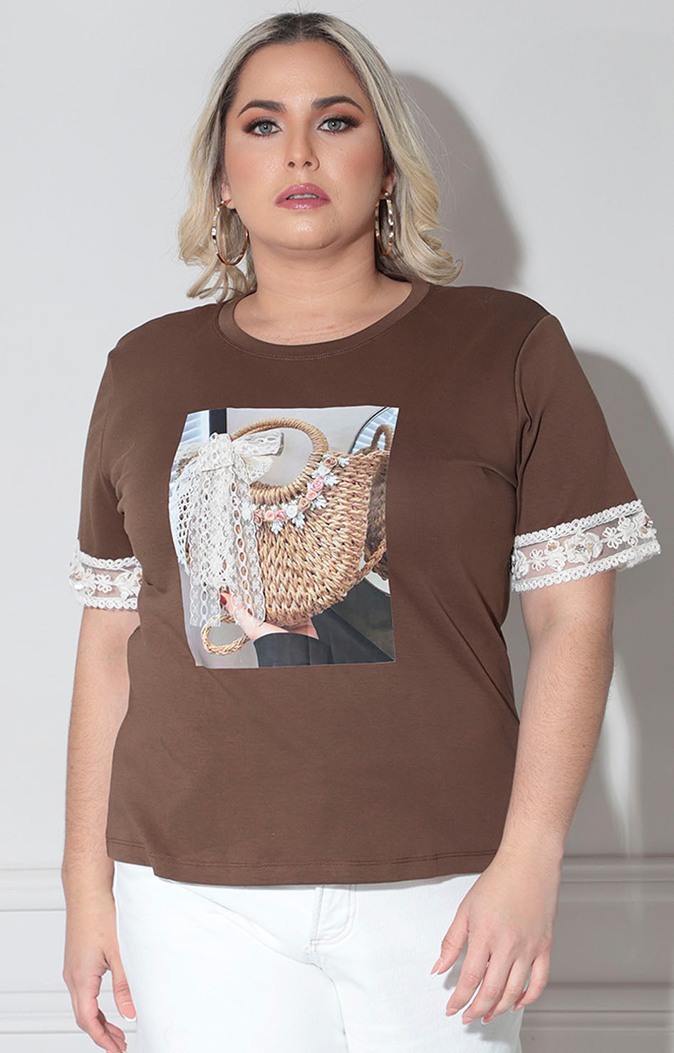 Blusa café estampada