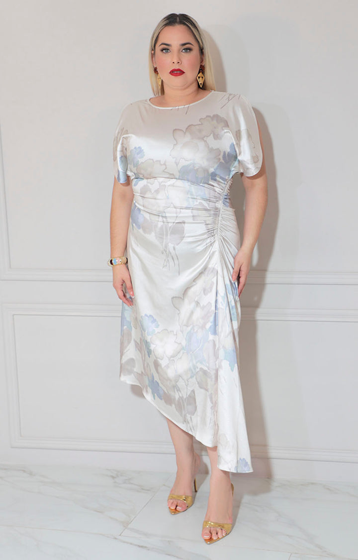 Vestido beige satinado