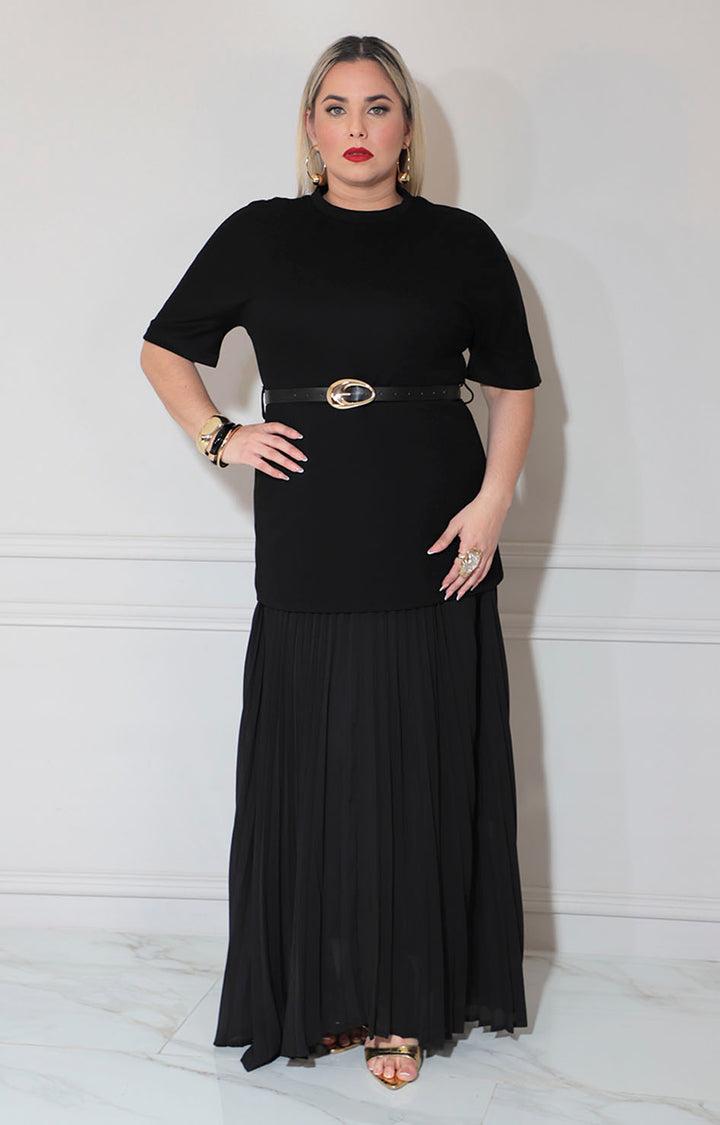 Vestido negro con cinturón