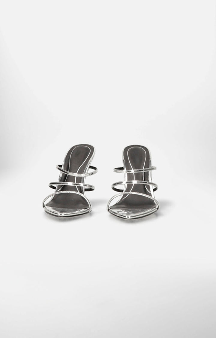 Zapatilla plata con lasos plata - ZAPATILLA Boutiquemirel 