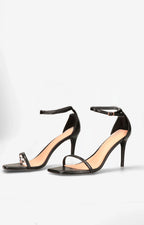 Zapatilla negra de tiras - ZAPATO Boutiquemirel 