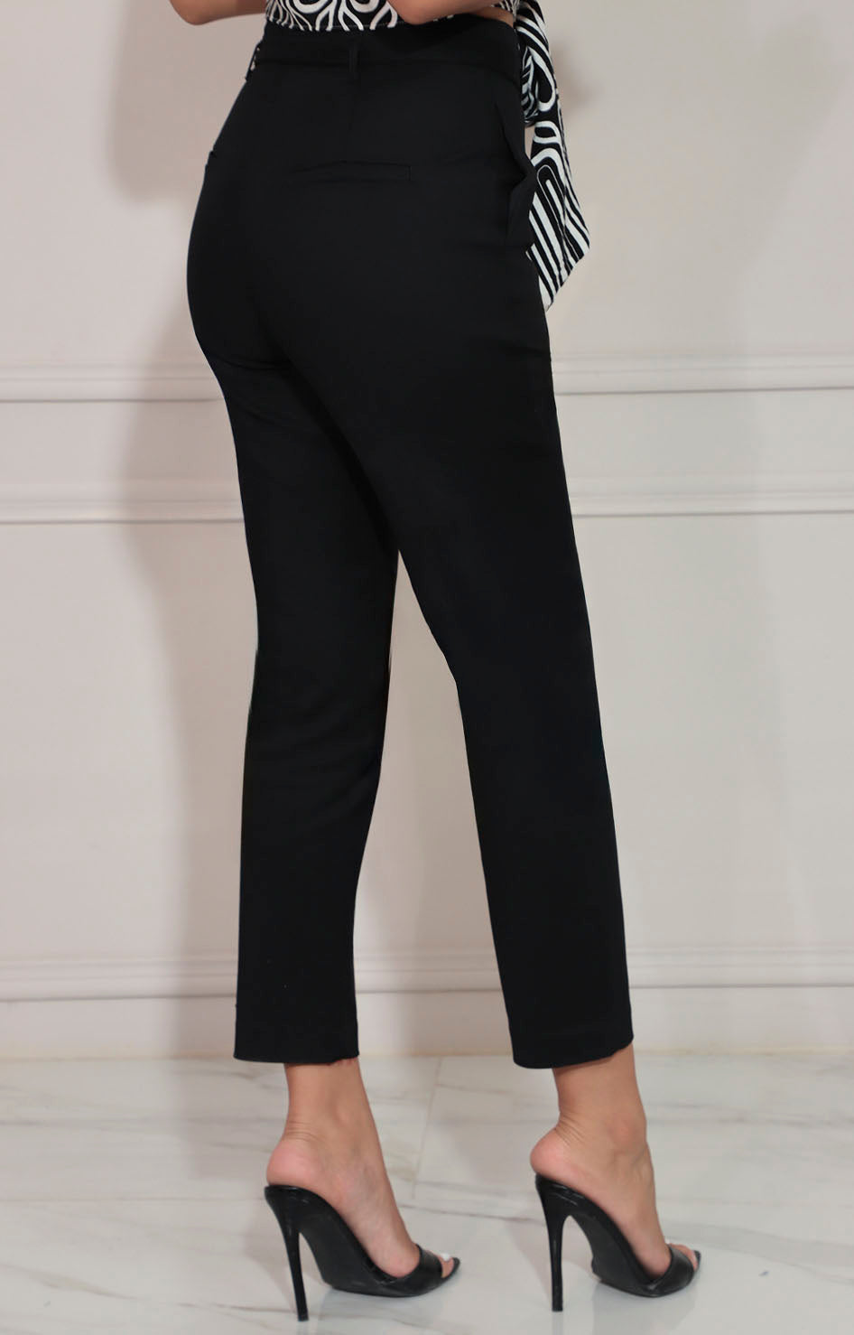 Pantalón negro con cinturón - PANTALON Boutiquemirel 
