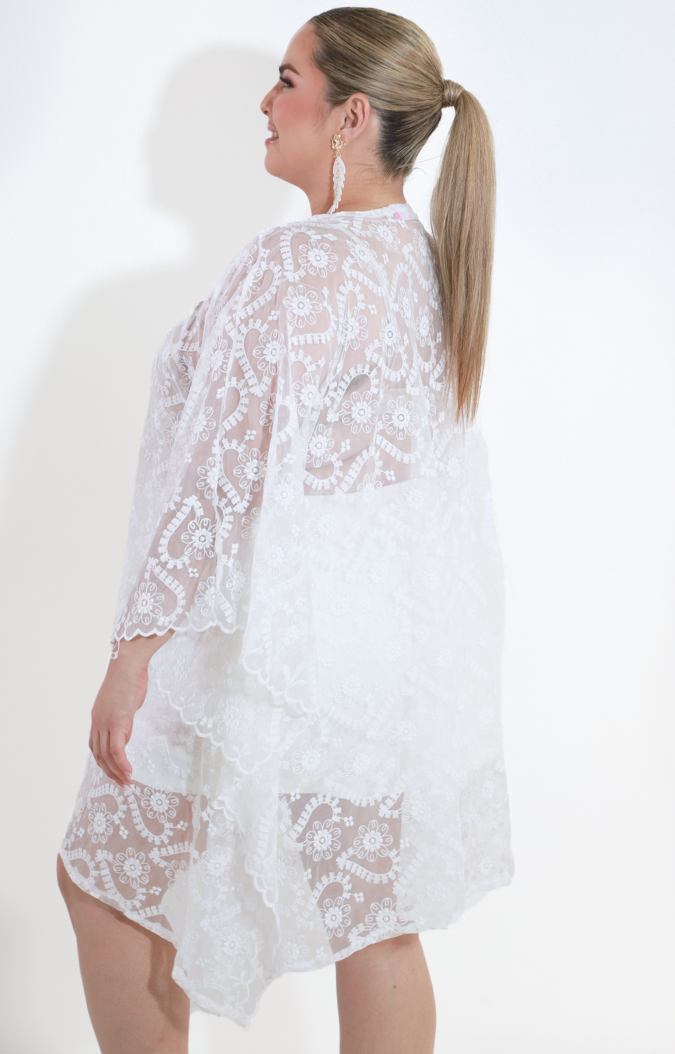 Blusa blanca de encaje manga mariposa - BLUSA Boutiquemirel 