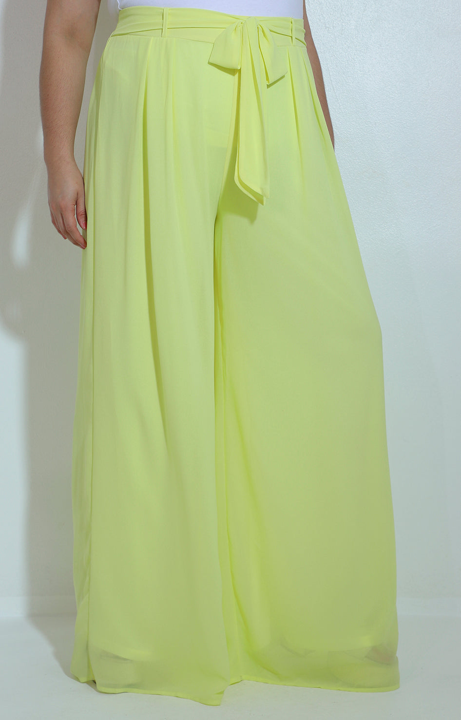 Pantalón amplio en color amarillo - PANTALON Boutiquemirel 