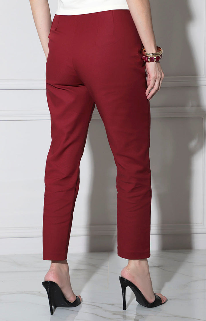 Pantalón vino recto