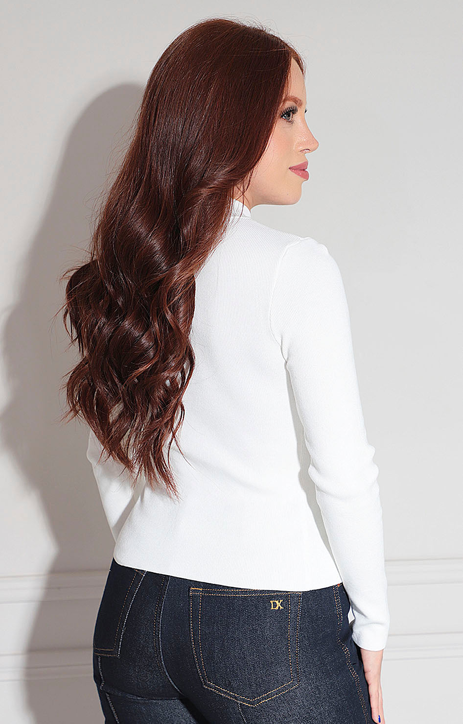 Blusa beige con broches