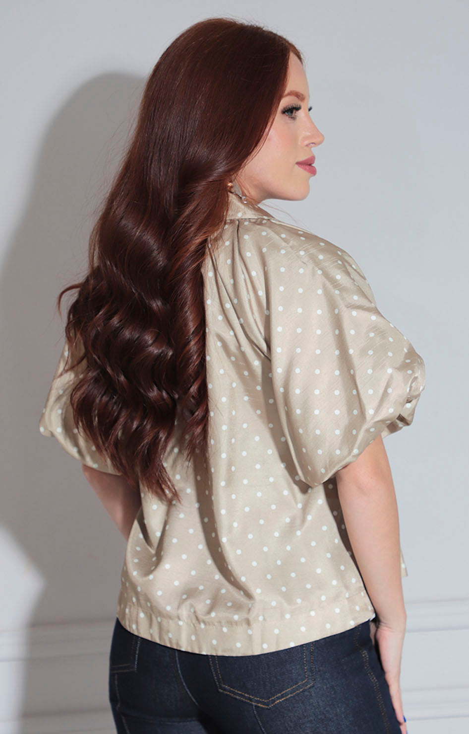 Blusa beige polka-dots