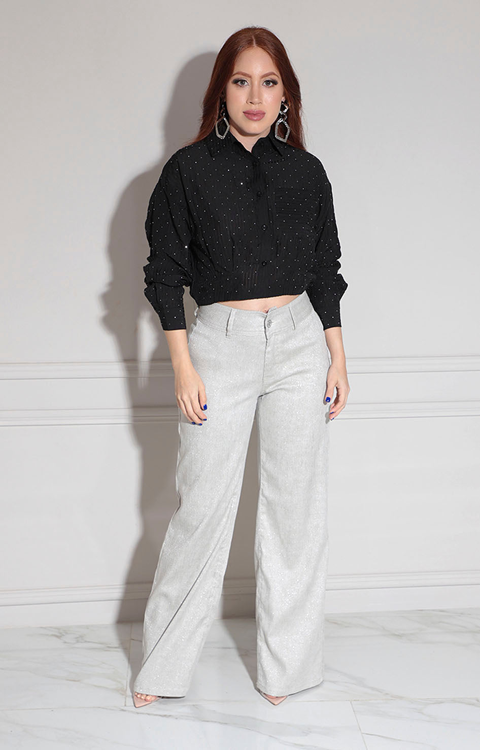 Blusa negra con brillos