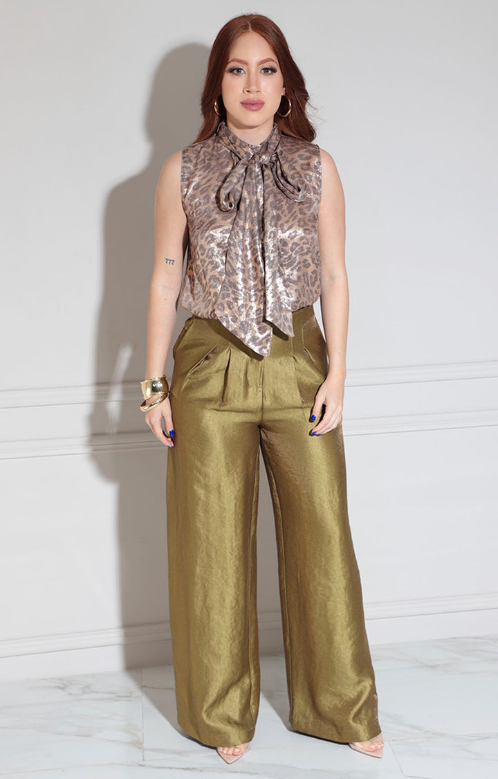 Blusa café metálica