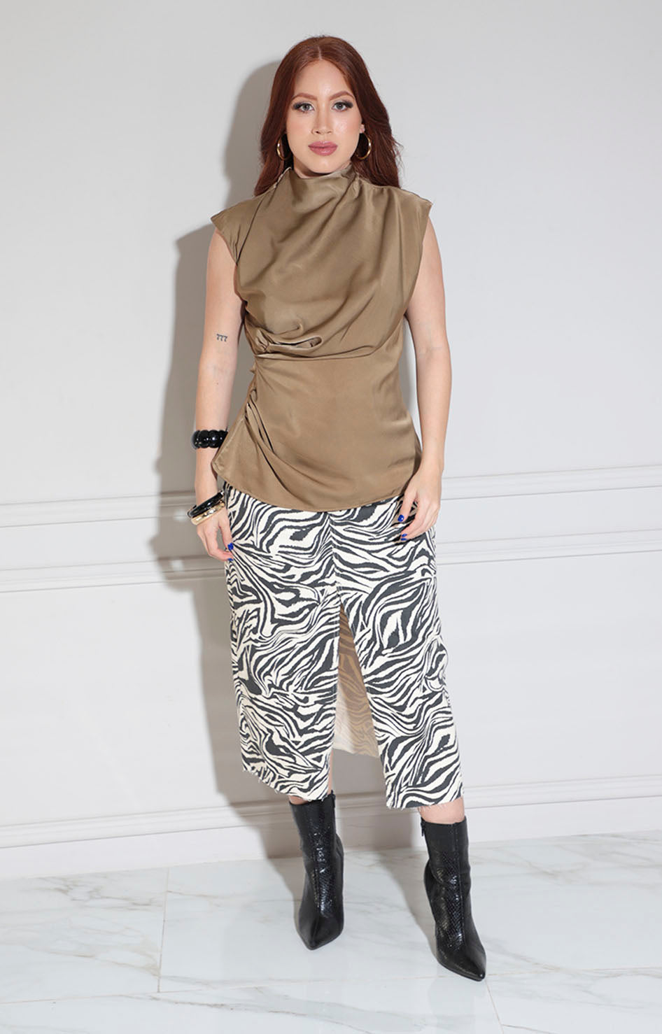 Blusa verde satinada