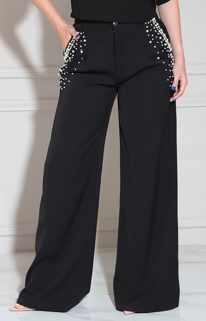 Pantalón negro con perlas