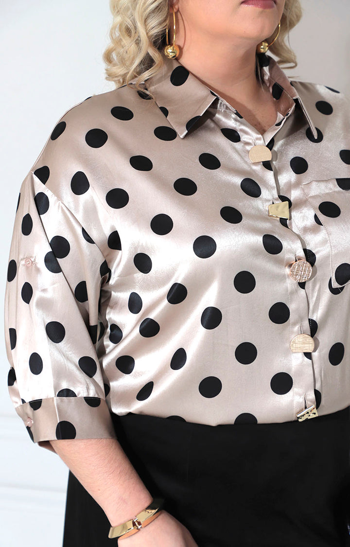 Blusa beige polka-dots