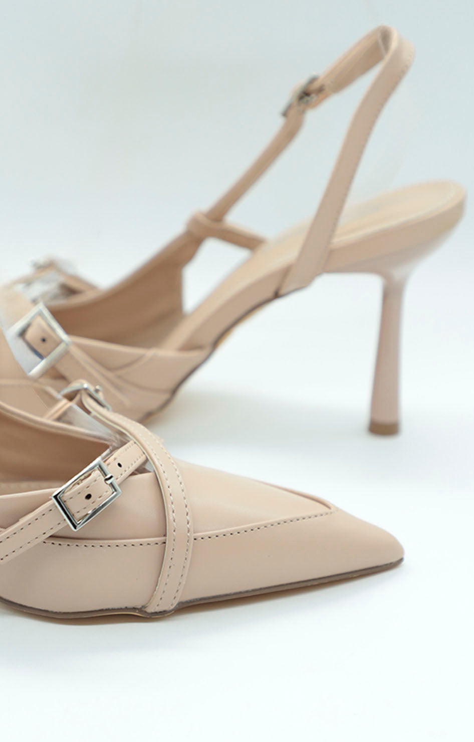 Zapatilla nude con hebilla - ZAPATO Boutiquemirel 