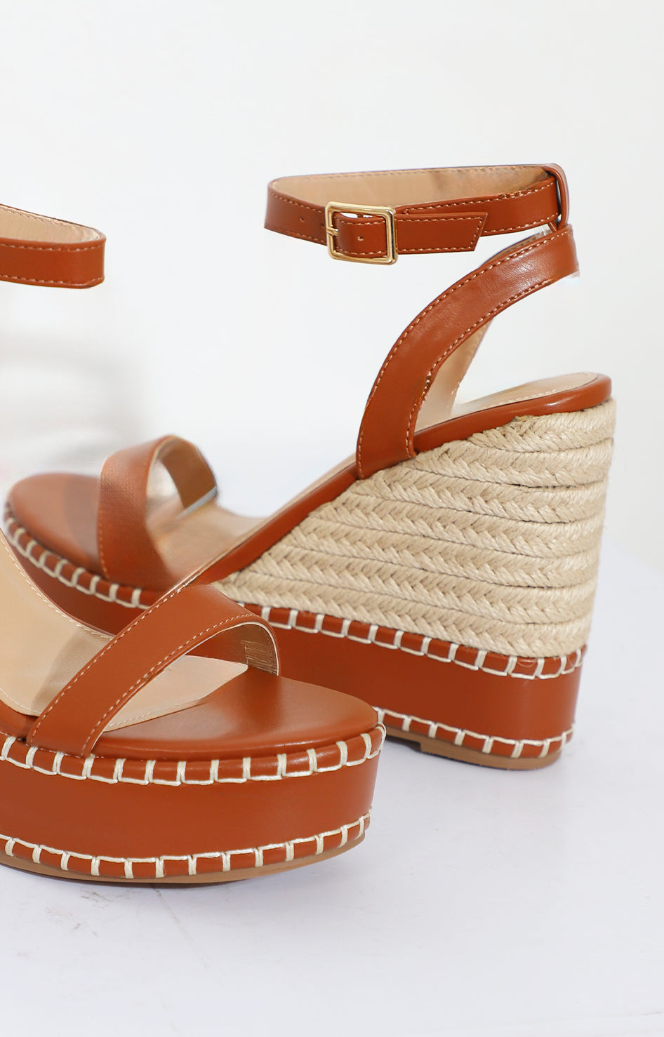 Plataforma cafe con fibra natural - PLATAFORMAS Boutiquemirel 