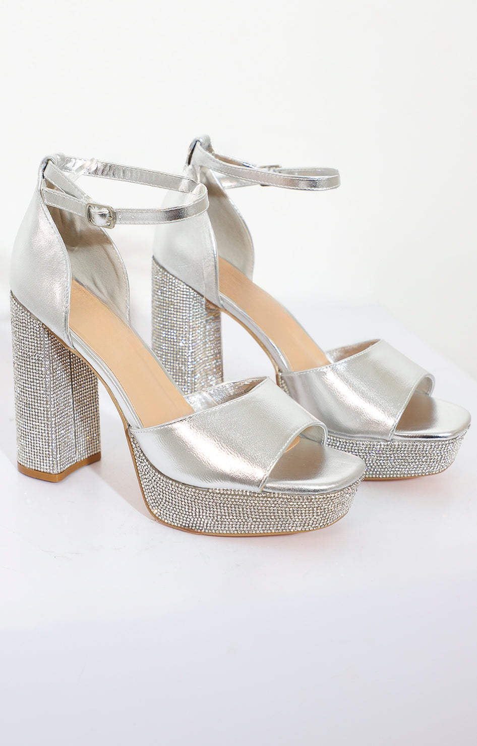 Zapatilla plata con brillos - ZAPATO Boutiquemirel 