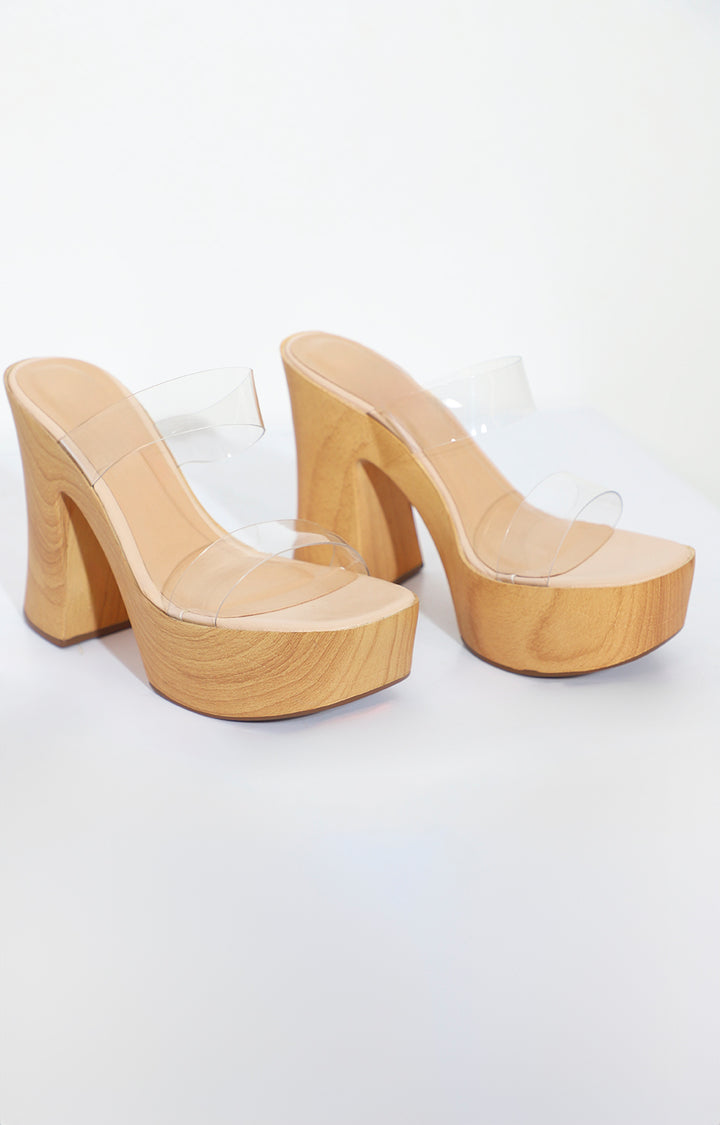 Zapatilla beige con transparencia - ZAPATO Boutiquemirel 