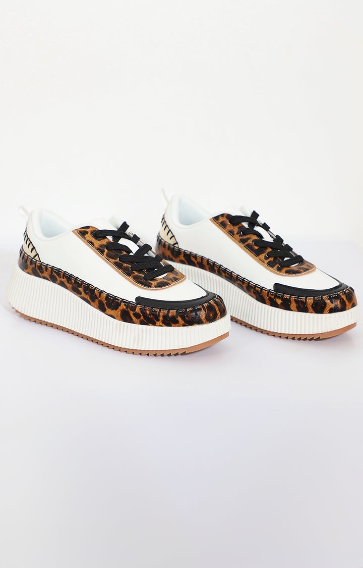 Tenis blancos con print - TENIS Boutiquemirel 