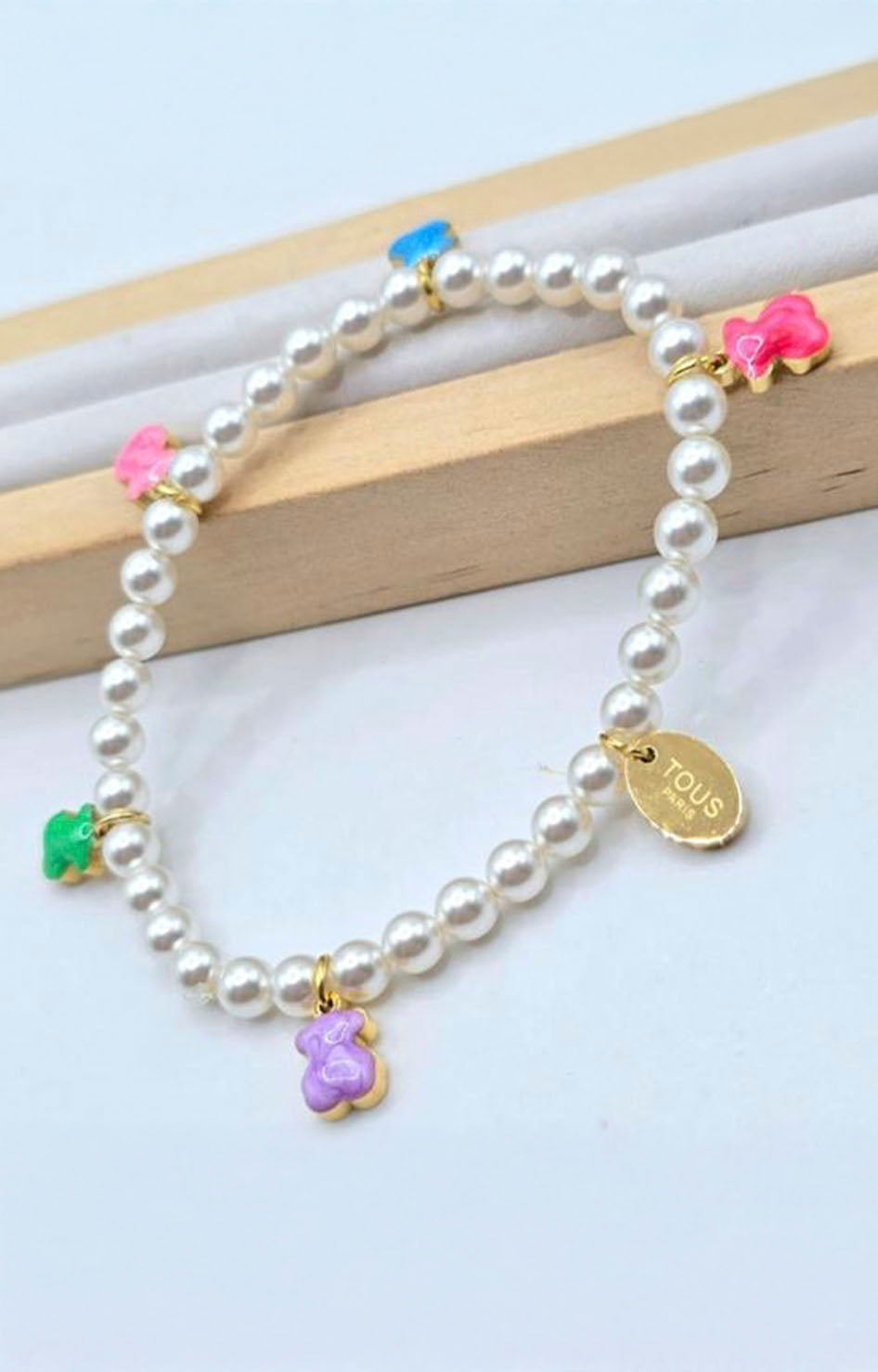 PULCERA CON PERLAS BLANCAS Y DIJES TOUS - PULSERAS Boutiquemirel 