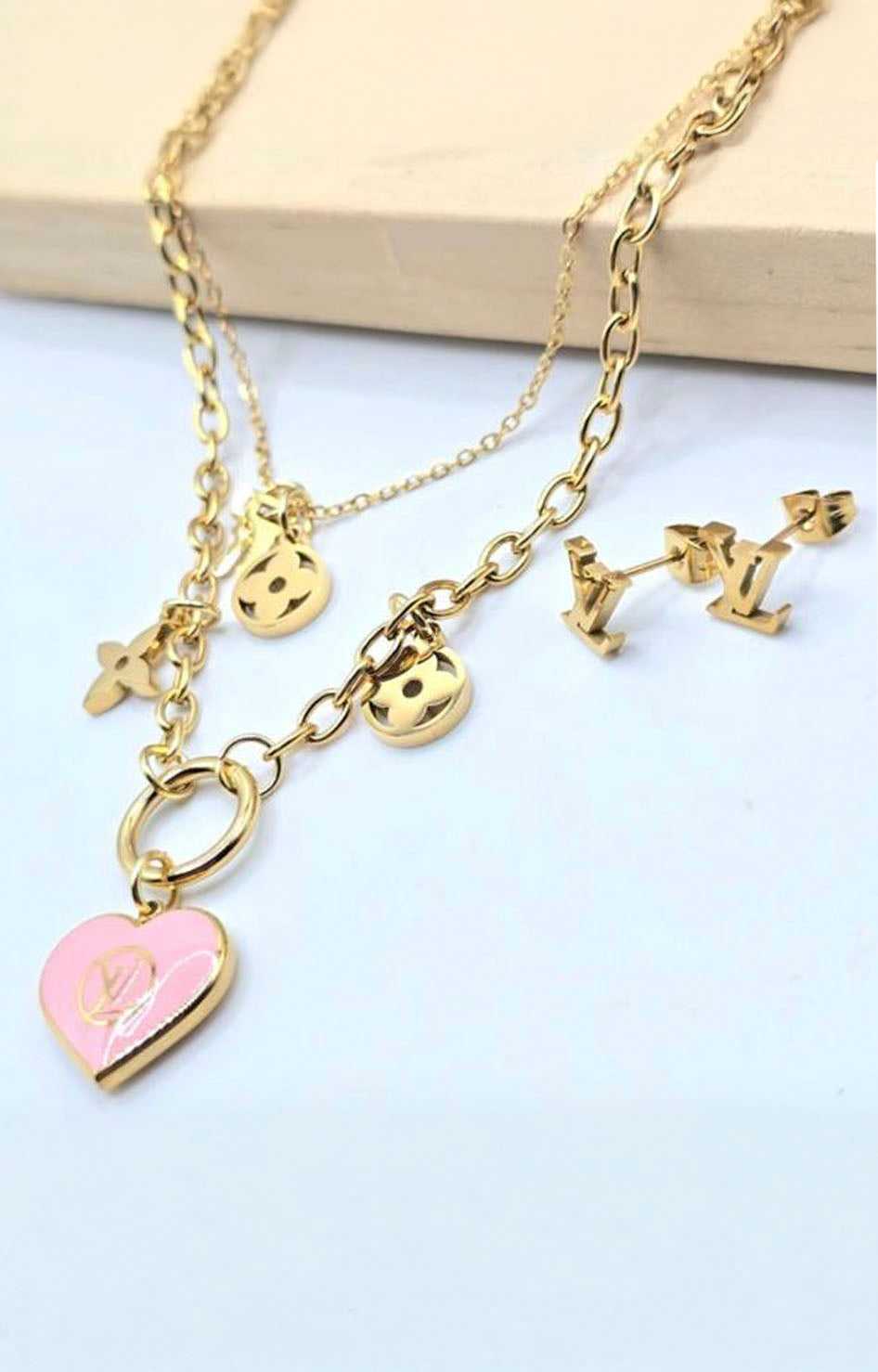 SET DE COLLAR CON ARETES DORADO - SET COLLAR Boutiquemirel 