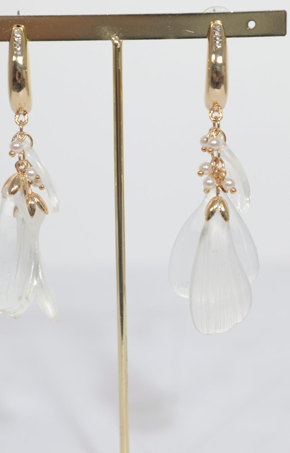 Aretes transparentes largos con dorado - ARETE Boutiquemirel 
