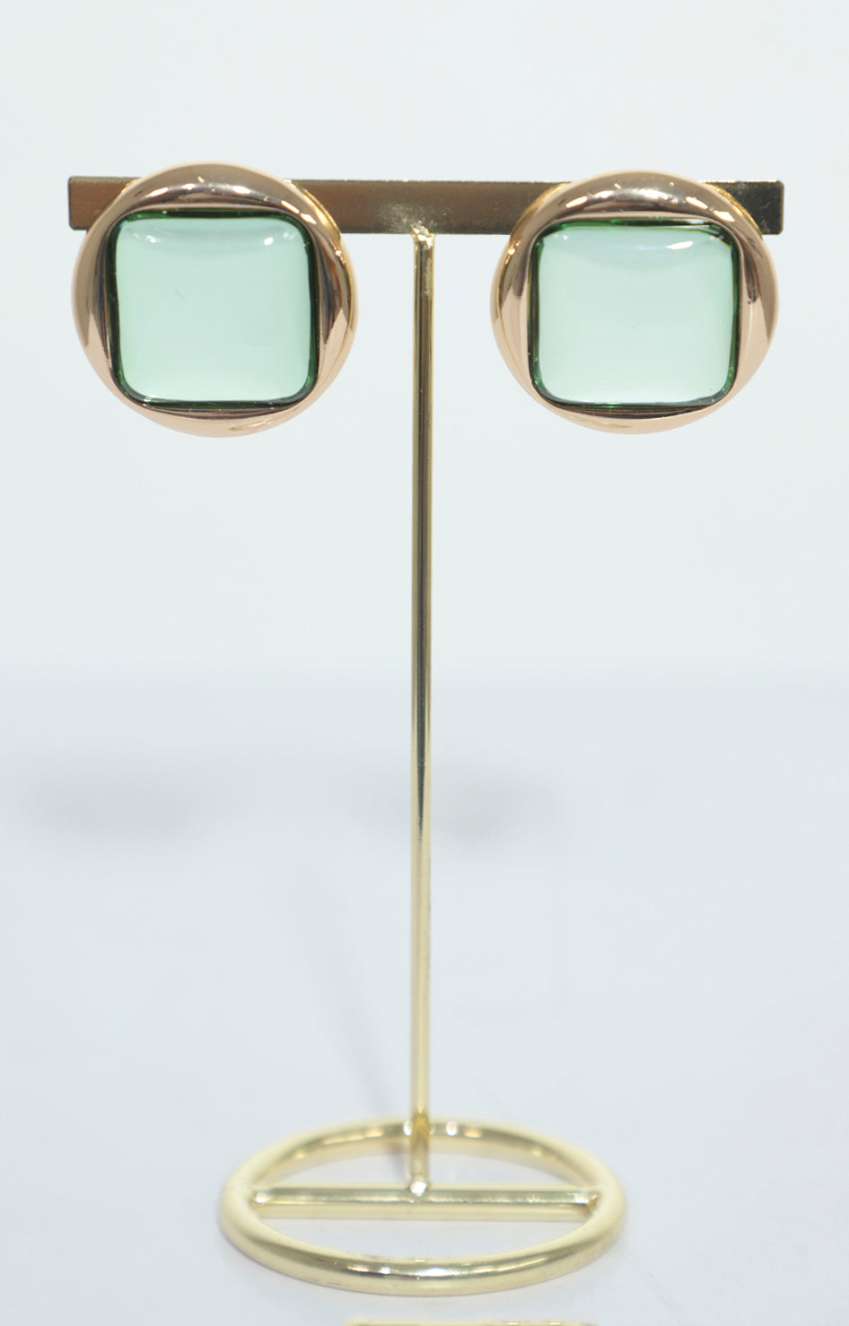 Aretes verdes con dorado redondos - ARETE Boutiquemirel 
