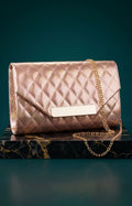 Bolsa clutch dorada