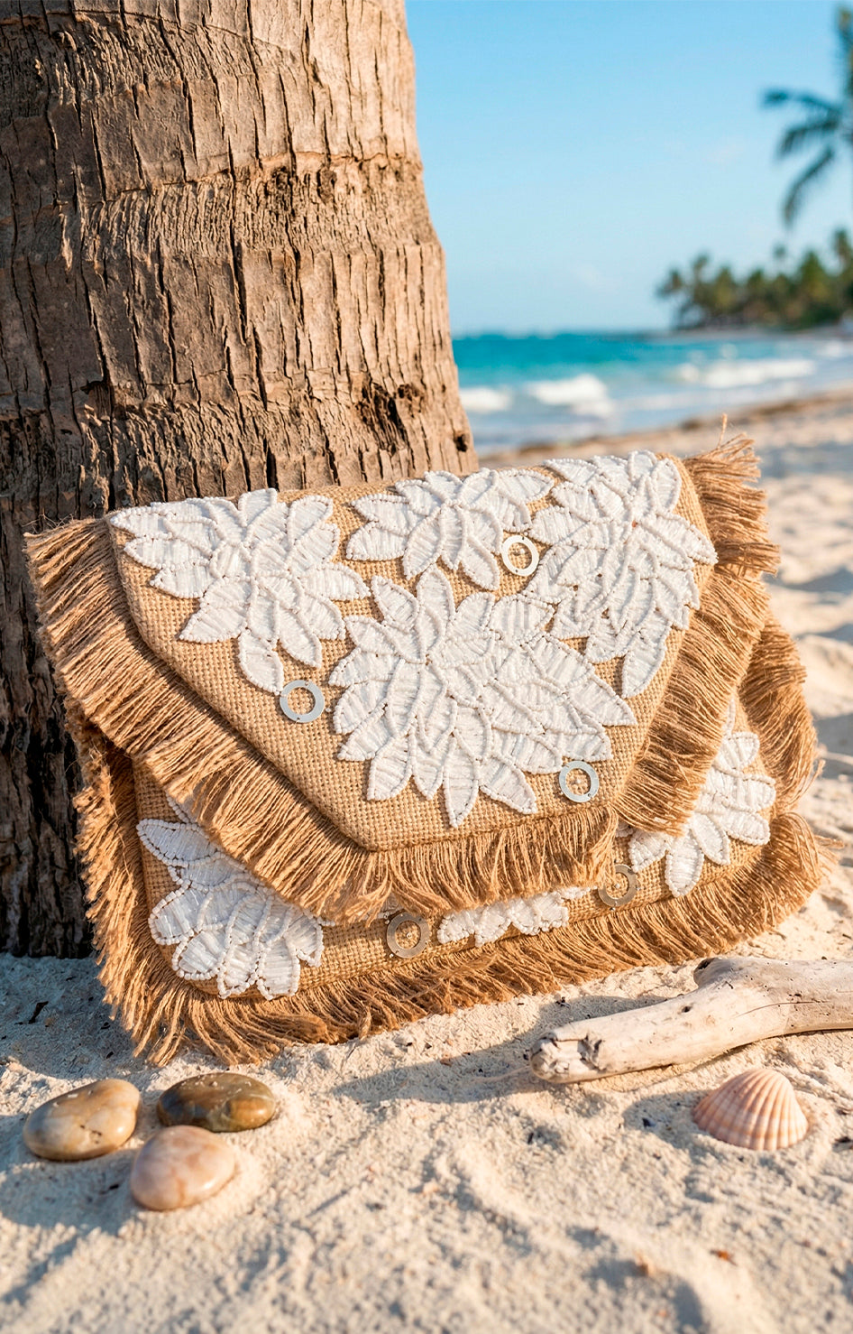 Bolsa beige bordada - BOLSAS Boutiquemirel 