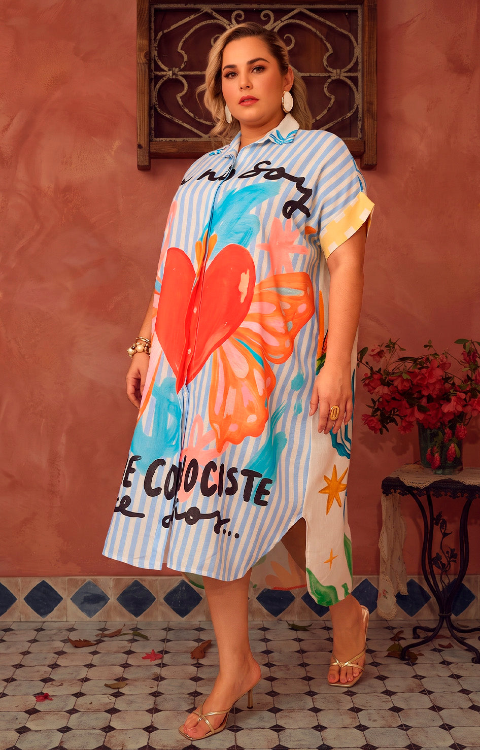 Vestido estampado con botones