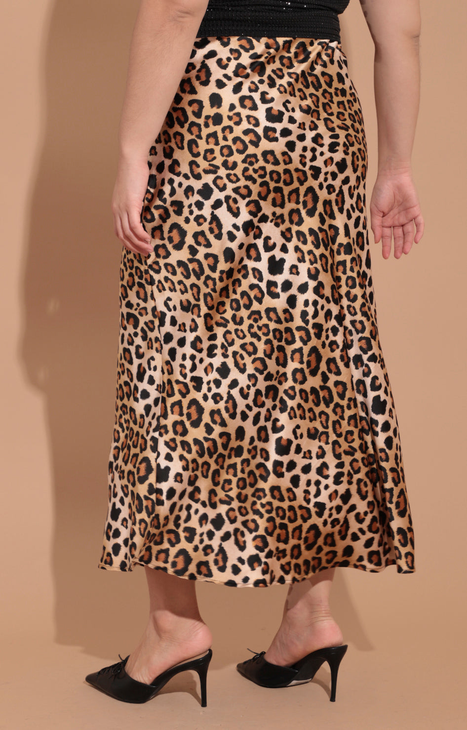 Falda estampada en cafe - FALDA Boutiquemirel 