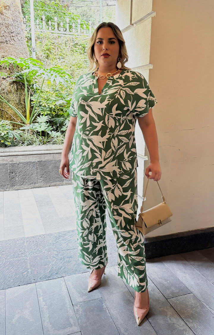 Conjunto verde con flores - CONJUNTO XL Boutiquemirel 