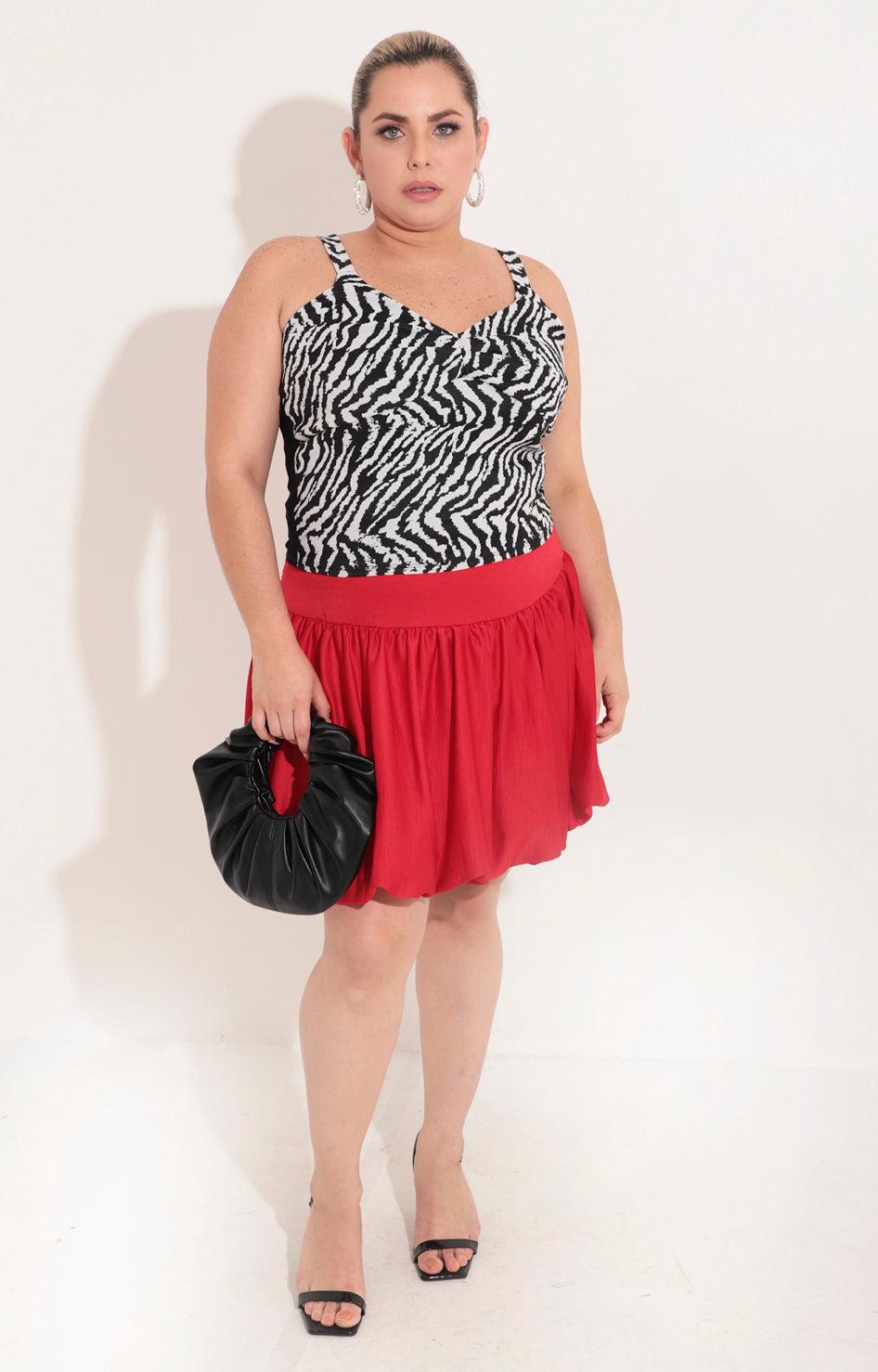 Falda roja tipo globo - FALDA Boutiquemirel 